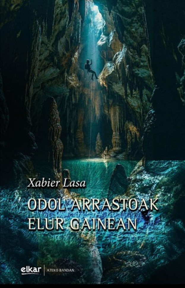 Odol arrastoak elur gainean.jpg