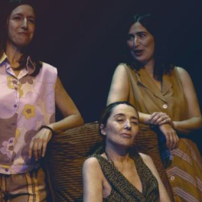 LAS REINAS.jpg